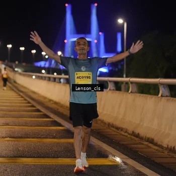 Runner Photo 2745602