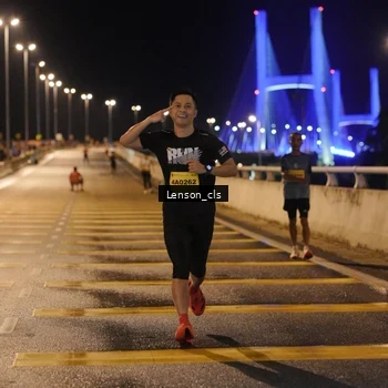 Runner Photo 2745609