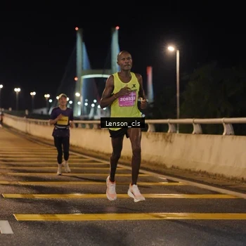 Runner Photo 2745633