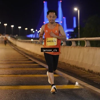 Runner Photo 2745740