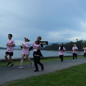 Runner Photo 2745752