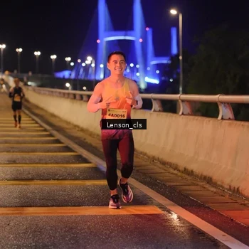 Runner Photo 2745777