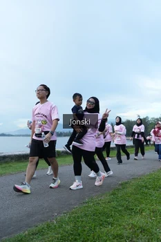 Runner Photo 2745860