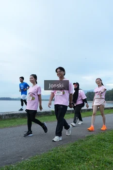 Runner Photo 2745971