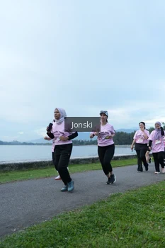 Runner Photo 2746006