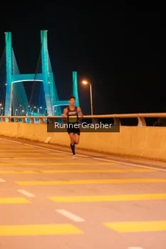 Runner Photo 2746189