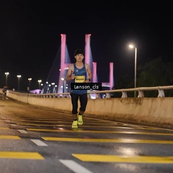 Runner Photo 2746332