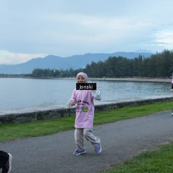 Runner Photo 2746375