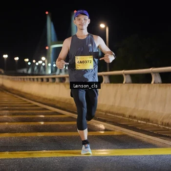 Runner Photo 2746523