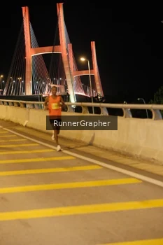 Runner Photo 2746581