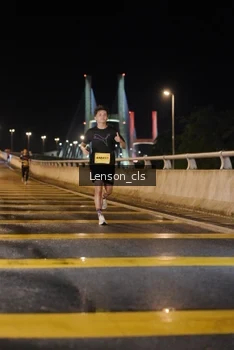 Runner Photo 2746585