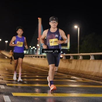 Runner Photo 2746649