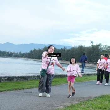 Runner Photo 2747005