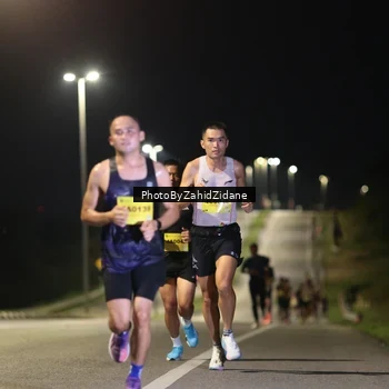 Runner Photo 2747435