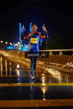 Runner Photo 2747610