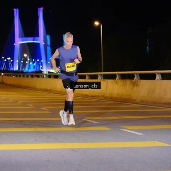 Runner Photo 2747900