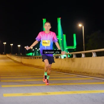 Runner Photo 2747933