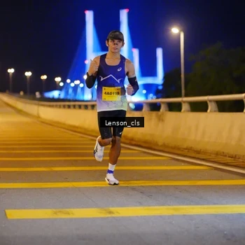 Runner Photo 2747974