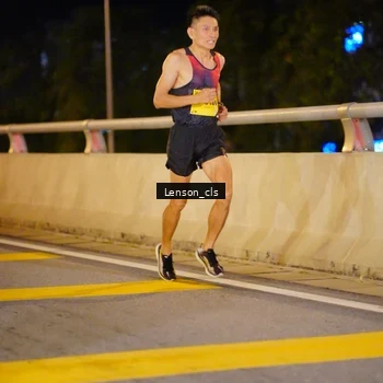 Runner Photo 2747981