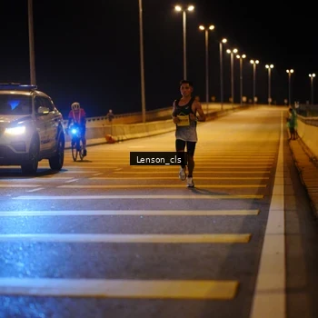 Runner Photo 2748009
