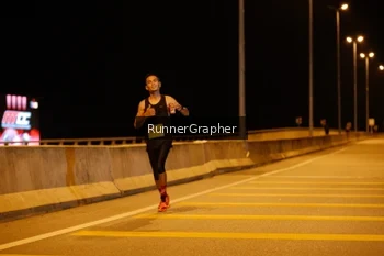 Runner Photo 2748480