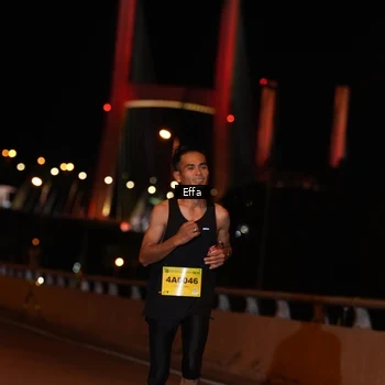 Runner Photo 2748579