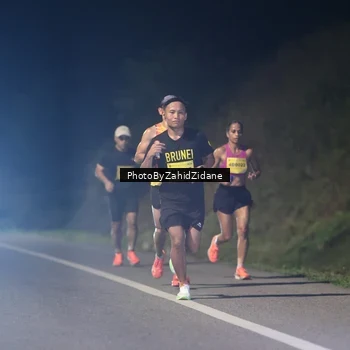 Runner Photo 2748690