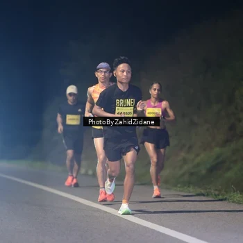 Runner Photo 2748701