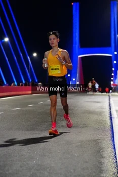 Runner Photo 2748731