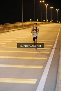 Runner Photo 2748755