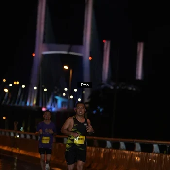 Runner Photo 2748896