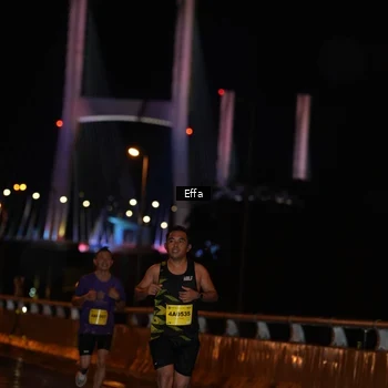 Runner Photo 2748912