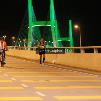 Runner Photo 2748998