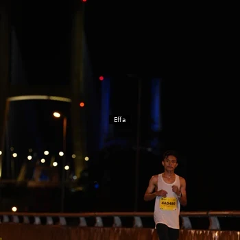 Runner Photo 2749156