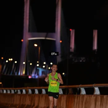 Runner Photo 2749380