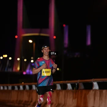 Runner Photo 2749476