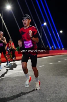 Runner Photo 2749505
