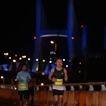 Runner Photo 2749516