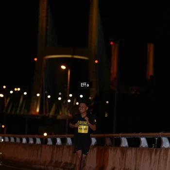 Runner Photo 2749616
