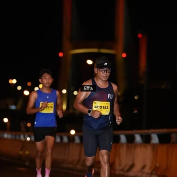 Runner Photo 2749649