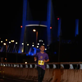 Runner Photo 2749771
