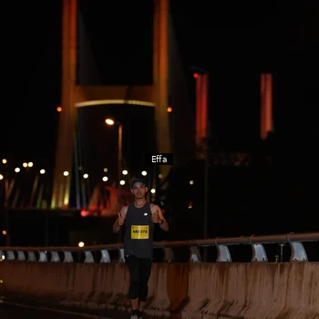 Runner Photo 2749787