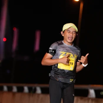 Runner Photo 2750004