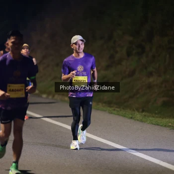 Runner Photo 2750137
