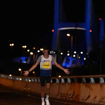Runner Photo 2750392