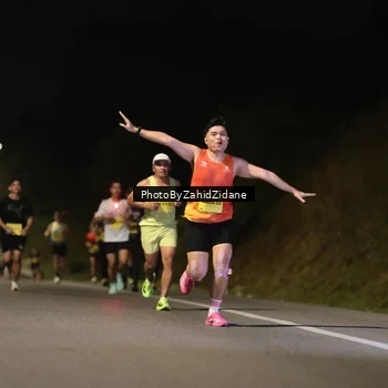 Runner Photo 2750405