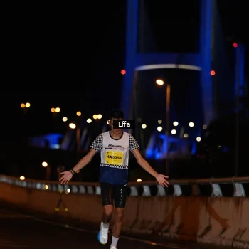Runner Photo 2750418