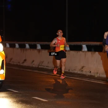 Runner Photo 2750874