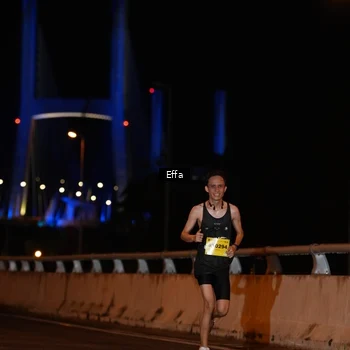Runner Photo 2750975