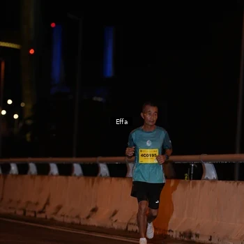Runner Photo 2751084